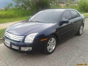 Ford Fusion SE V6 - Automatico