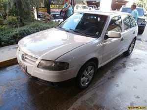 Volkswagen Gol Comfortline 4P - Sincronico