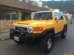 Toyota FJ Cruiser 4x4 - Automatico