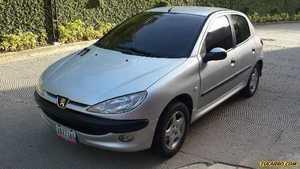 Peugeot 206 4P XT - Sincronico