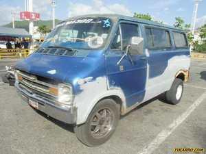 Dodge Ram Van