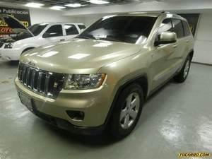 Jeep Grand Cherokee Laredo 4x4 - Automatico