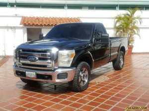 Ford F-250 Pick-Up - Automatico