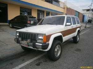 Jeep Wagoneer