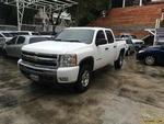 Chevrolet Silverado Doble Cabina LT - Automatico