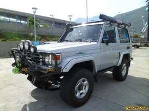 Toyota Macho LX 4x4 - Sincronico