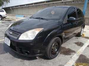 Ford Fiesta Power / Max - Automatico