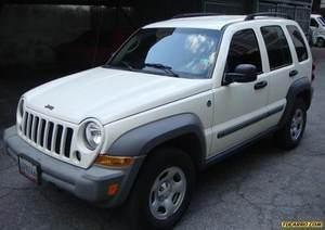 Jeep Cherokee Sport 4P 4x4 - Sincronico