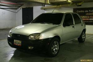 Ford Fiesta 4P - Sincronico