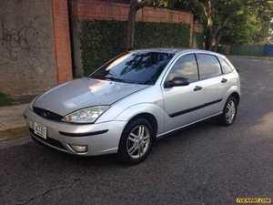 Ford Focus CLX HB - Sincronico