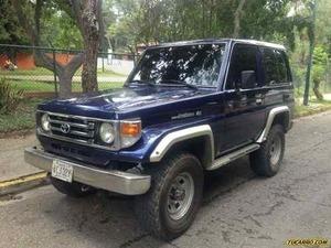 Toyota Macho LX 4x4 - Sincronico