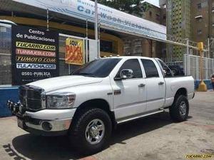 Dodge Ram Pick-Up 2500 SLT Quad Cab. 4x4 - Automatico