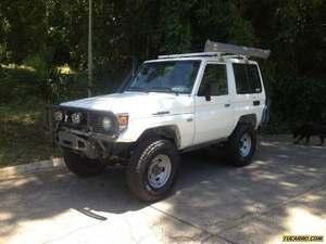 Toyota Macho Chasis 4x4 - Sincronico