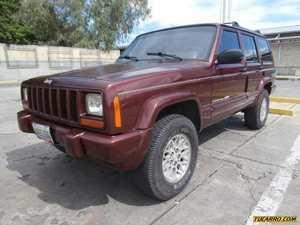 Jeep Cherokee Classic - Automatico