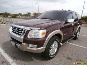 Ford Explorer Eddie Bauer 4x4 - Automatico