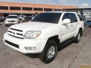 Toyota 4Runner SR5 V6 - Automatico