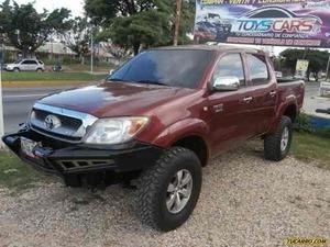 Toyota Hilux Doble Cabina Kavak 4x4 - Automatico