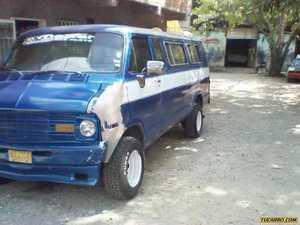 Dodge Ram Van