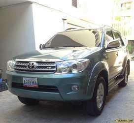 Toyota Fortuner SR5 (7Ptos) 4x4 - Automatico