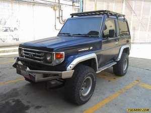 Toyota Macho LX 4x4 - Sincronico