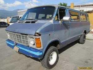 Dodge Ram Van