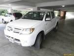 Toyota Hilux Cabina Sencilla Pick-Up 4x4 - Sincronico