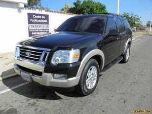 Ford Explorer Eddie Bauer 4x4 - Automatico