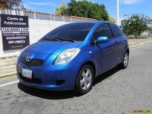 Toyota Yaris Base HB 2P - Sincronico