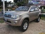 Toyota Fortuner SR (7Ptos) 4x4 - Automatico