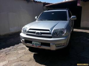 Toyota 4Runner SR5 V6 - Automatico