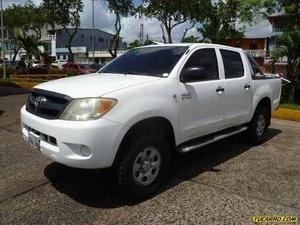 Toyota Hilux Doble Cabina - Automatico