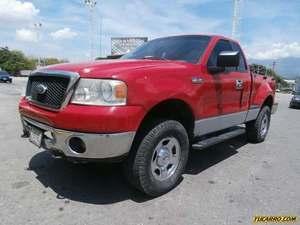 Ford F-150 Pick-Up 4x4 - Automatico