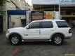 Ford Explorer Eddie Bauer AWD - Automatico