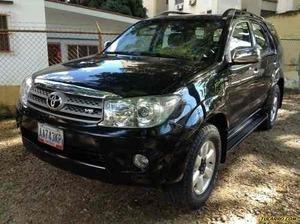 Toyota Fortuner SR (7Ptos) 4x4 - Automatico