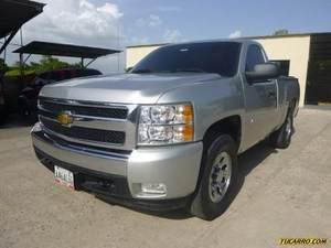 Chevrolet Silverado Cabina Sencilla LT 4x4 - Automatico