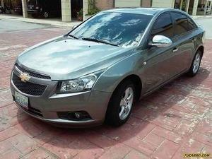 Chevrolet Cruze Versión sin siglas - Automatico