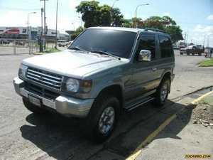 Mitsubishi Montero