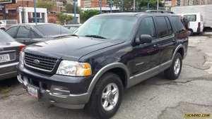 Ford Explorer XLT - Automatico