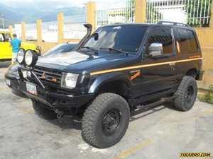 Mitsubishi Montero