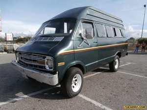 Dodge Ram Van