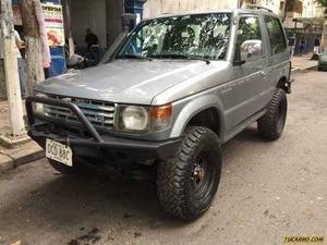 Mitsubishi Montero Dakar GLX 2P 4x4 - Sincronico