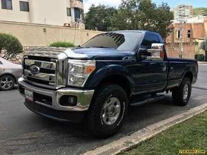 Ford F-250 Cabina Regular XLT 4x4 - Automatico