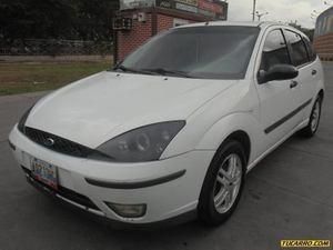 Ford Focus HB SE - Sincronico