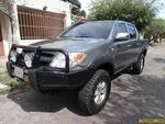 Toyota Hilux Doble Cabina 4x4 - Sincronico