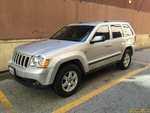 Jeep Grand Cherokee Laredo 4x4 - Automatico