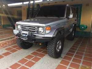 Toyota Macho LX Aniversario 4x4 - Sincronico