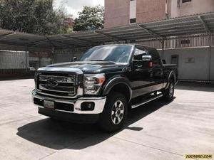 Ford F-250 Doble Cabina Lariat 4x4 - Automatico