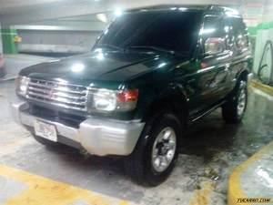 Mitsubishi Montero