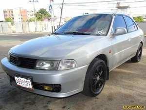 Mitsubishi Lancer GLX - Sincronico