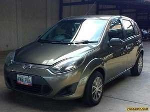 Ford Fiesta Power / Max - Automatico